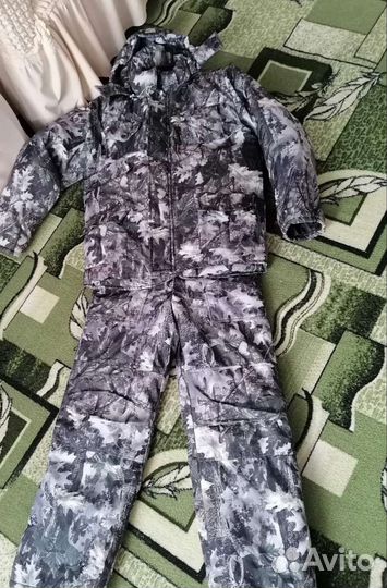 Защитный костюм