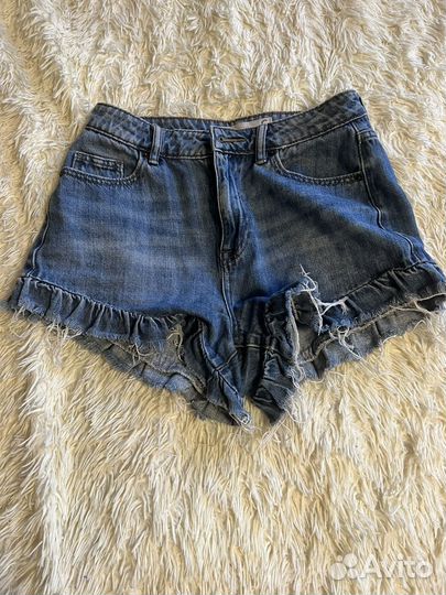 Джинсовые шорты