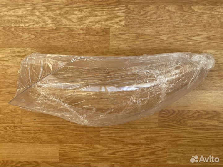 Стекла фар Passat CC