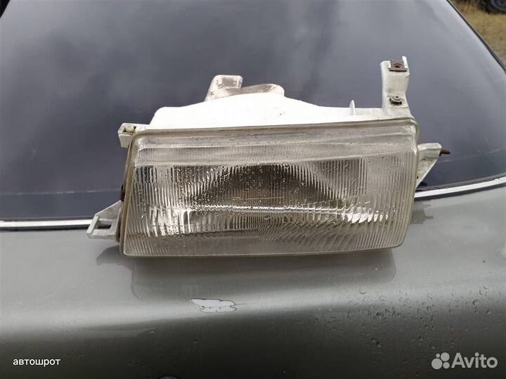 Фара пара Toyota Carina II Т170 87-93г