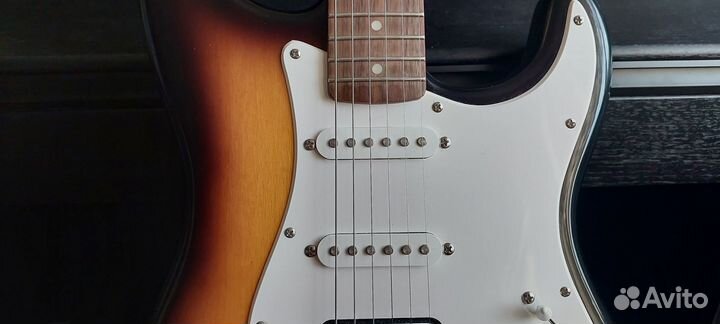 Электрогитара Fender squier bullet