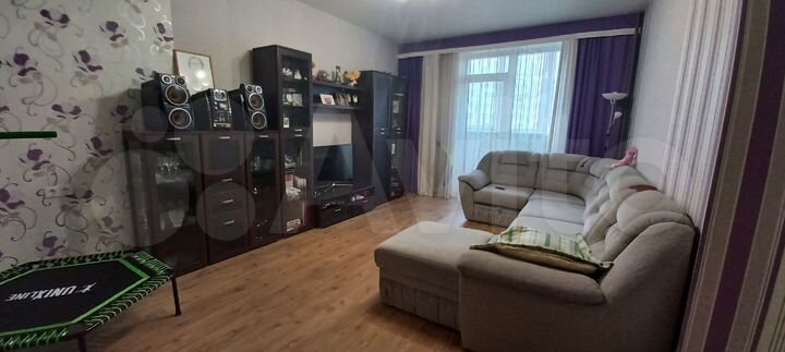 2-к. квартира, 82,4 м², 2/14 эт.