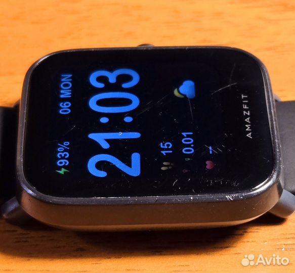 Смарт-часы amazfit Bip U, 1.43