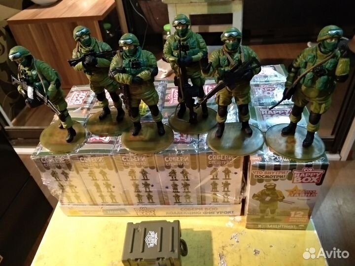 Happy box, я - защитник Коллекционные фигурки