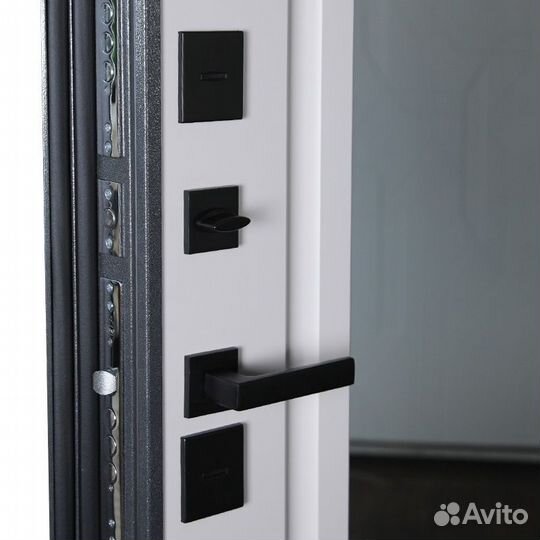 Дверь Арктика с зеркалом терморазрыв