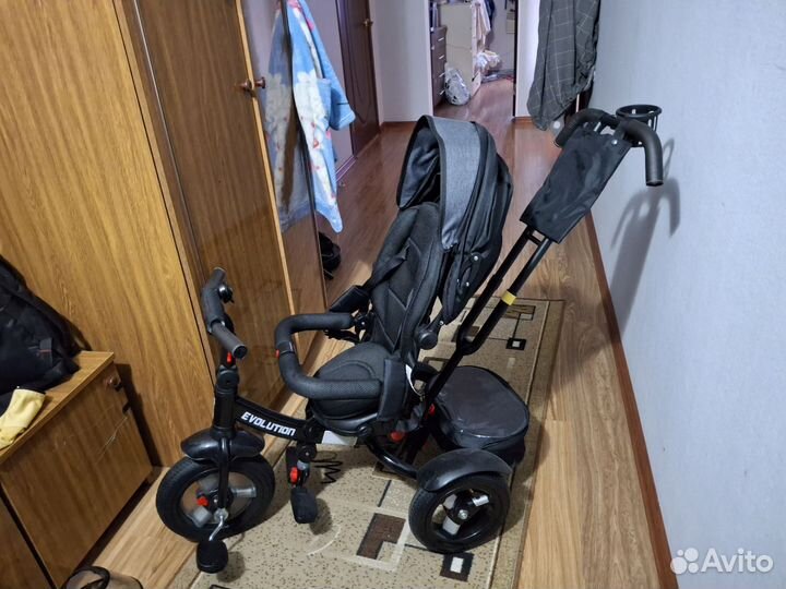 Детский трехколесный велосипед новый