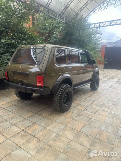 LADA 4x4 (Нива) 1.7 МТ, 2014, 186 000 км