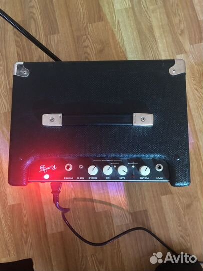 Комбоусилитель для басс гитары Fender Rumble 25
