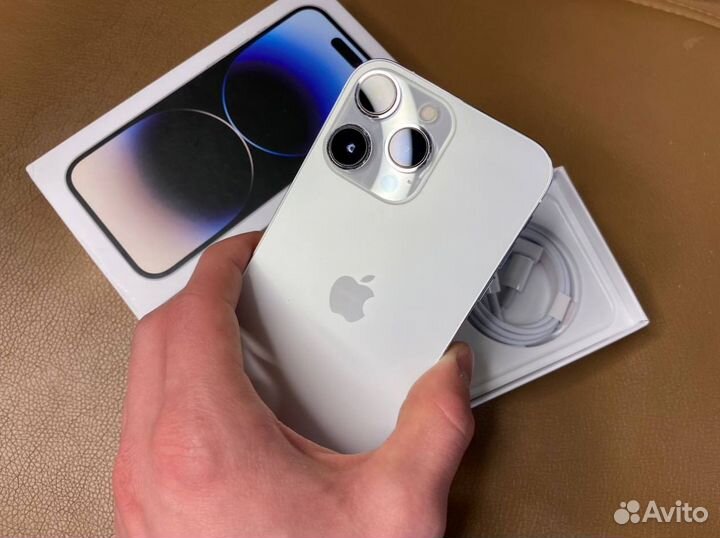 iPhone XR в корпусе 14 pro