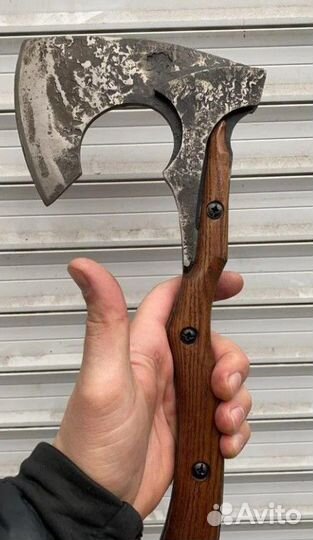 Кованый топор Сварог новый. Чехол отдельно