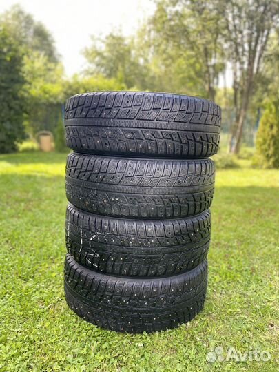 Kumho I'Zen KW22 215/55 R17 98T