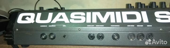 Sirius by Quasimidi - синтезатор, грувбокс