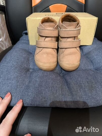 Ботинки демисезонные 25 размер