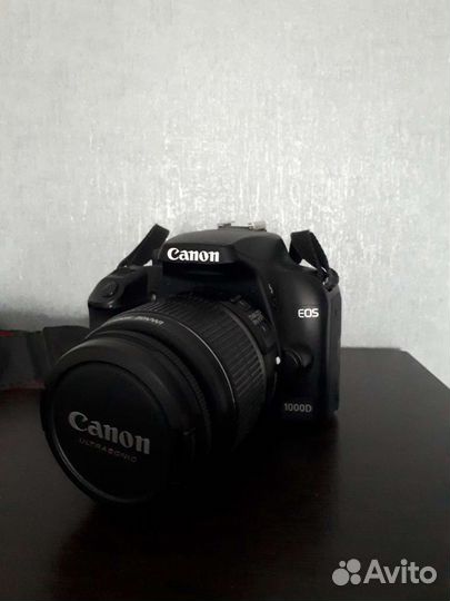 Зеркальный фотоаппарат