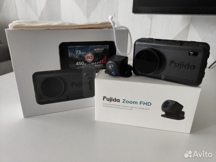 Видеорегистратор 3в1 Fujida Karma Pro Max Duo