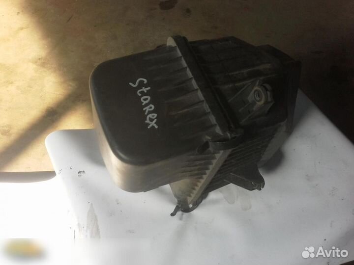 Корпус воздушного фильтра Hyundai Grand Starex 200