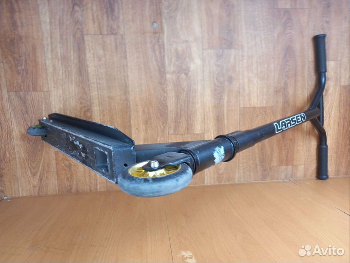 Трюковой самокат