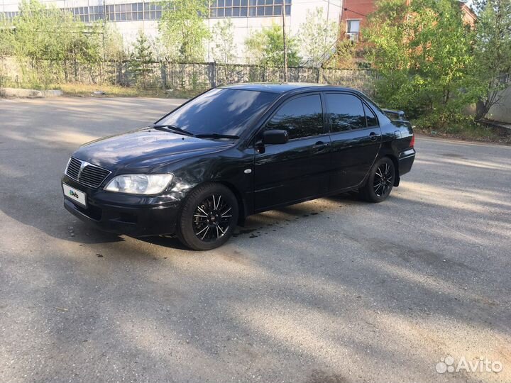 Mitsubishi Lancer 1.6 AT, 2002, 220 000 км