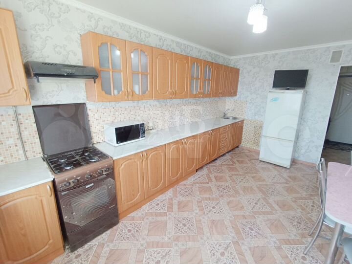 2-к. квартира, 61 м², 7/10 эт.