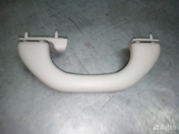 Ручка внутренняя потолочная задняя Skoda Octavia