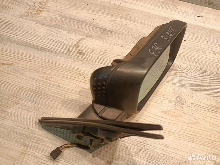 Зеркало правое BMW e36