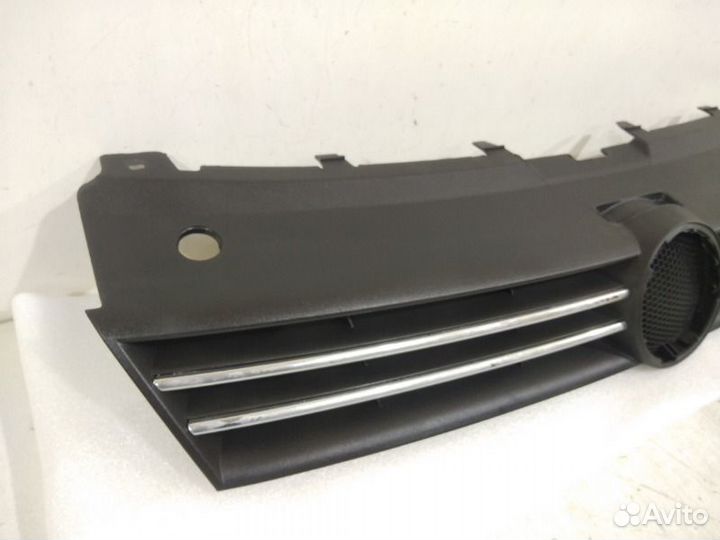 Решетка радиатора Volkswagen Polo 5 2009-2015