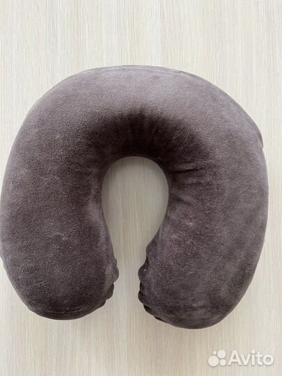 Подушка ортопедическая для путешествий