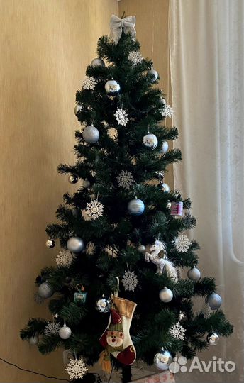 Елка искусственная