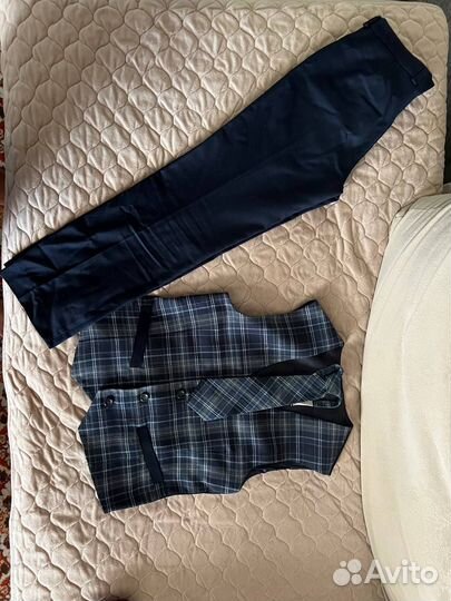 Брюки и жилетка в школу