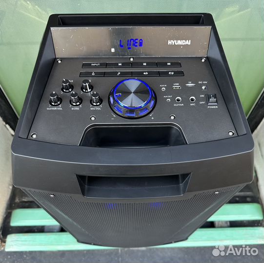 Колонка комбик Hyundai MC260 с караоке