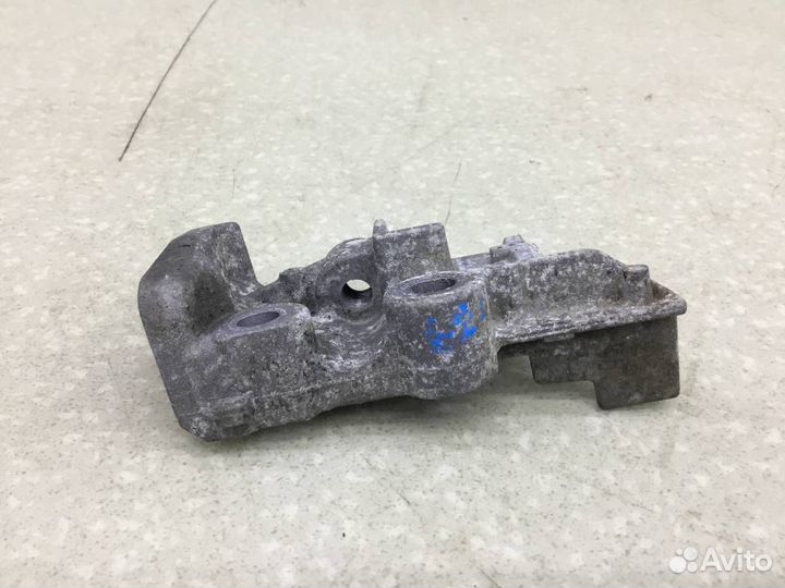 Кронштейн (сопут. товар) Nissan Terrano 3 (D10) 2014-2022 7700108207