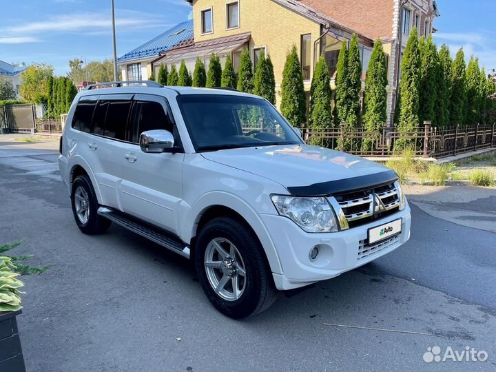 Mitsubishi Pajero 3.2 AT, 2014, 123 000 км