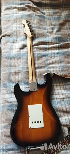 Электро гитара