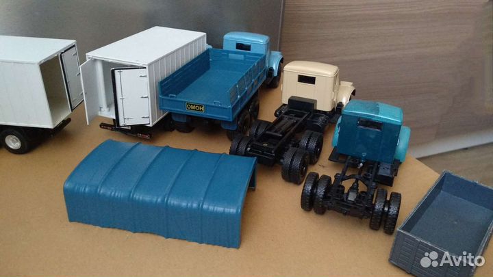 Модели грузовиков и автобусов 1/43