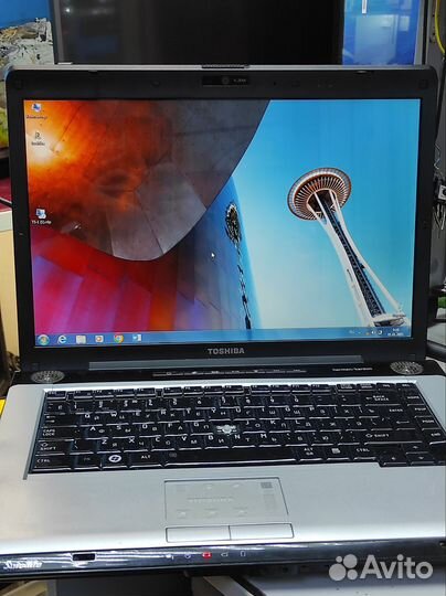 Ноутбук toshiba satellite