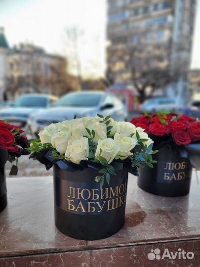 Венок из живых цветов