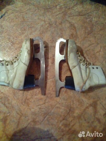 Коньки фигурные