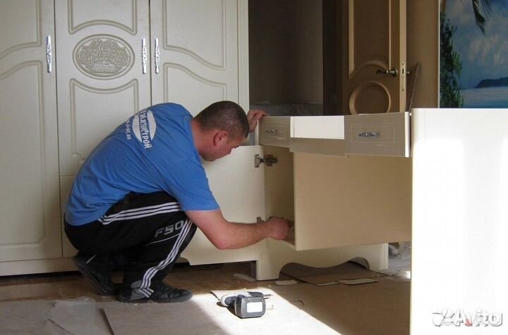 Сборщик мебели