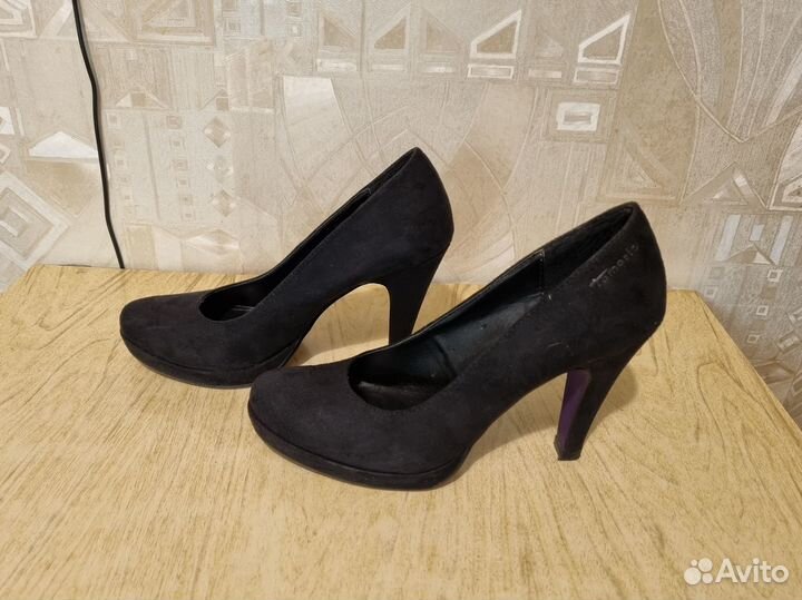 Замшевые туфли Tamaris