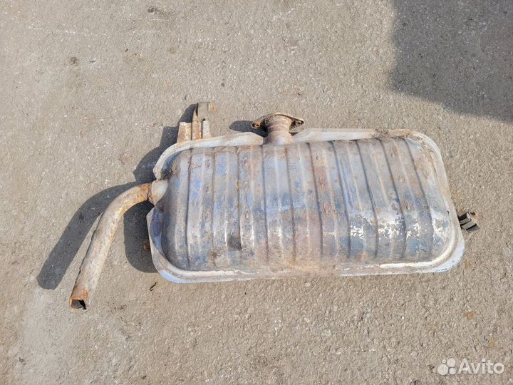 Глушитель(банка) на Lancer 10 1.5