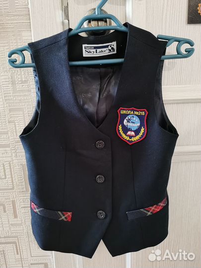 Жилетка для девочки новая 34/140