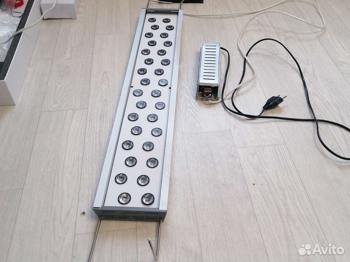 Лампа светодиодная для аквариума