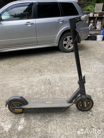 Электросамокат ninebot kickscooter max g30