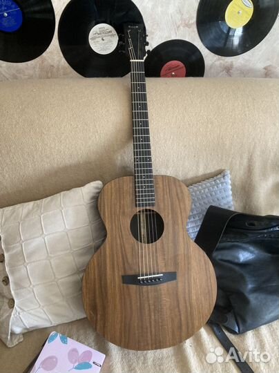 Акустическая гитара Enya