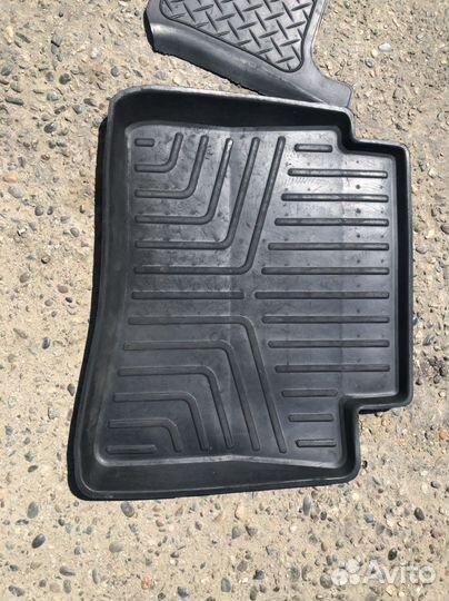 Резиновые коврики Kia Rio 3