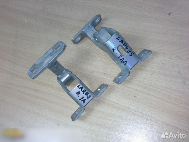 Петля двери задней левой верхняя VAZ LADA Largus 2