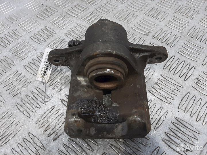 Суппорт задний правый для Subaru Legacy 5 (BM/BR)