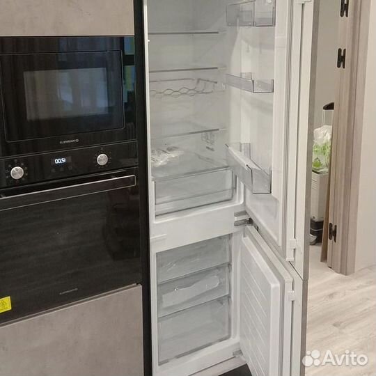 Кухонный гарнитур на заказ. В любом стиле