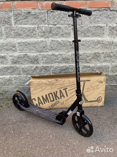 Самокат взрослый черный