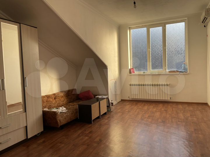 1-к. квартира, 60 м², 6/6 эт.